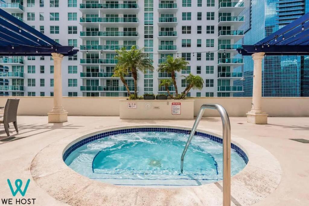 We Host - Amazing Condo Brickell With Ocean-Pool View Miami Esterno foto